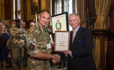 AVM Nick Kurth Present Ulysses Award to WO2 Dave Bellamy 299 Para Sqn RE(V)